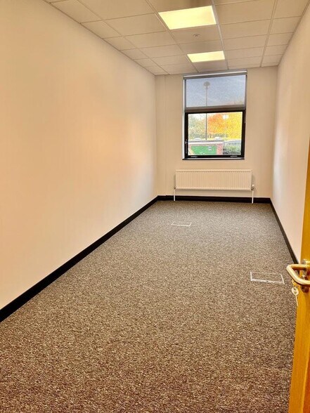 Ten Pound Walk, Doncaster à louer - Photo du bâtiment - Image 3 de 12