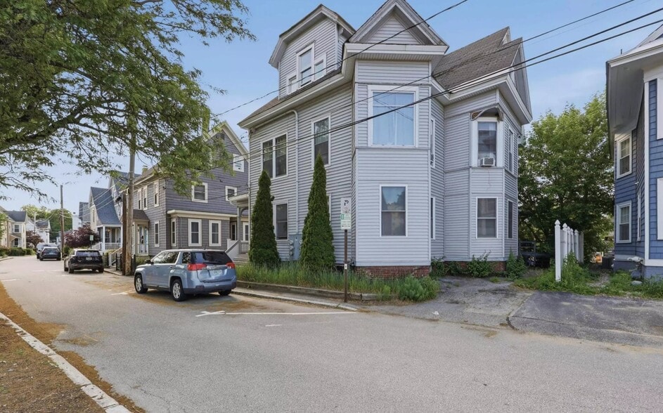 6 Blake St, Concord, NH for sale - Building Photo - Image 1 of 16
