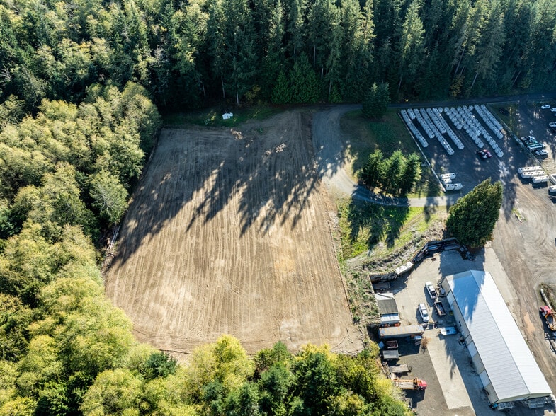 17708 Widme Rd NE, Poulsbo, WA à louer - Photo du bâtiment - Image 3 de 5