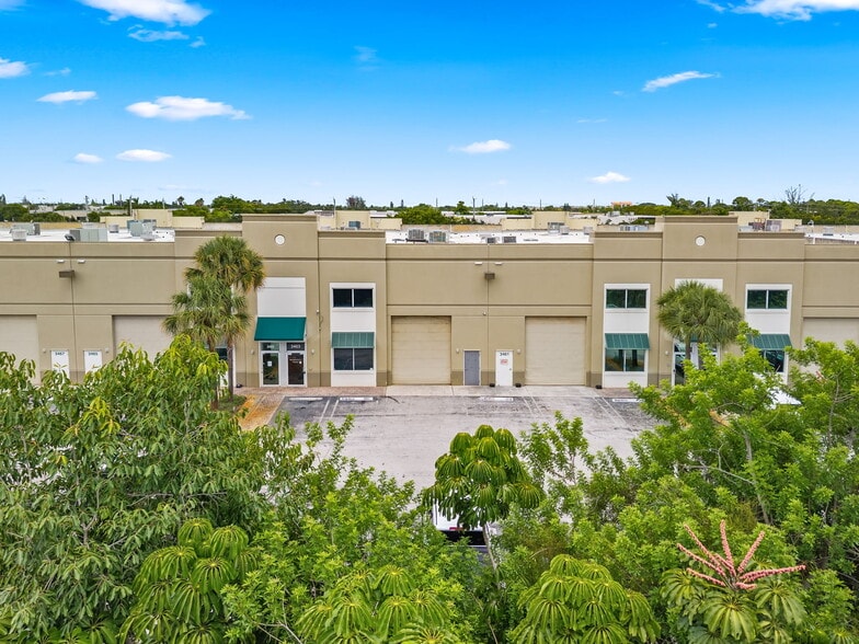 3445-3499 High Ridge Rd, Boynton Beach, FL for lease - Building Photo - Image 3 of 88