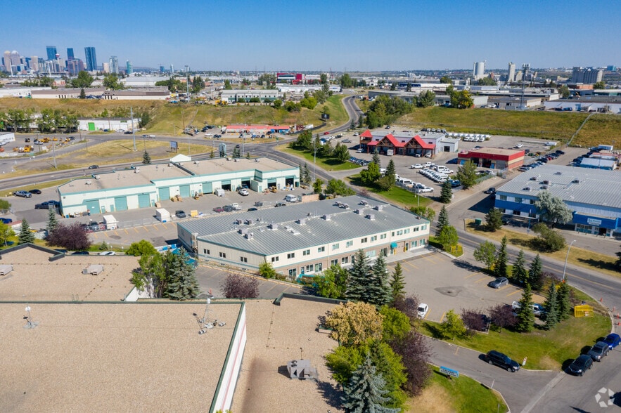 1289 Highfield Cres SE, Calgary, AB for lease - Aerial - Image 2 of 4