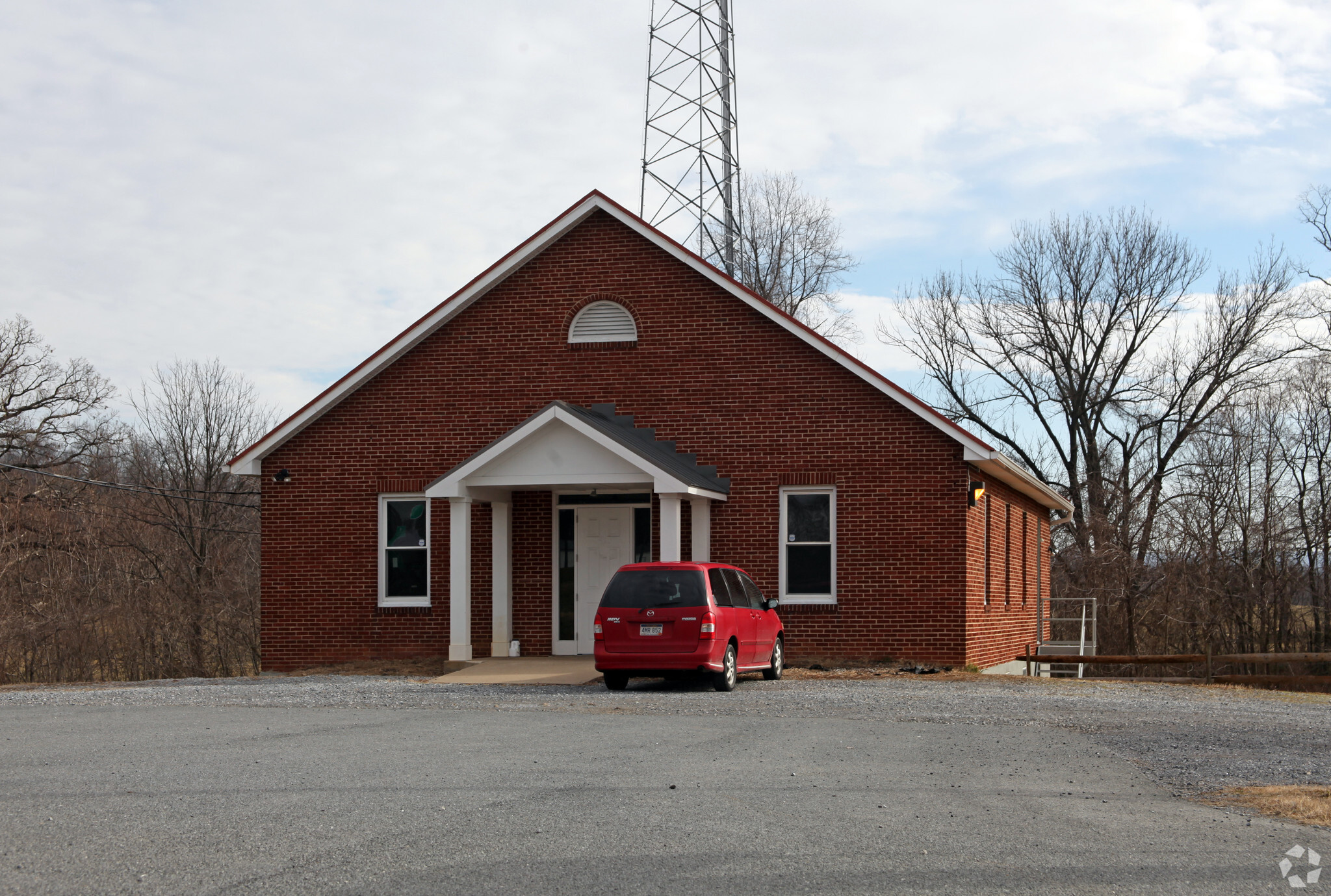 8837 Charles Town Rd, Charles Town, WV for sale Primary Photo- Image 1 of 1