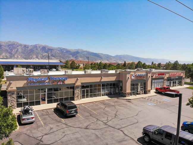 Plus de détails pour 1868 N 1200 W, Layton, UT - Bureau/Commerce de détail à louer