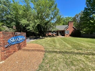 Plus de détails pour 2715 Reynolda Rd, Winston-Salem, NC - Bureau à vendre