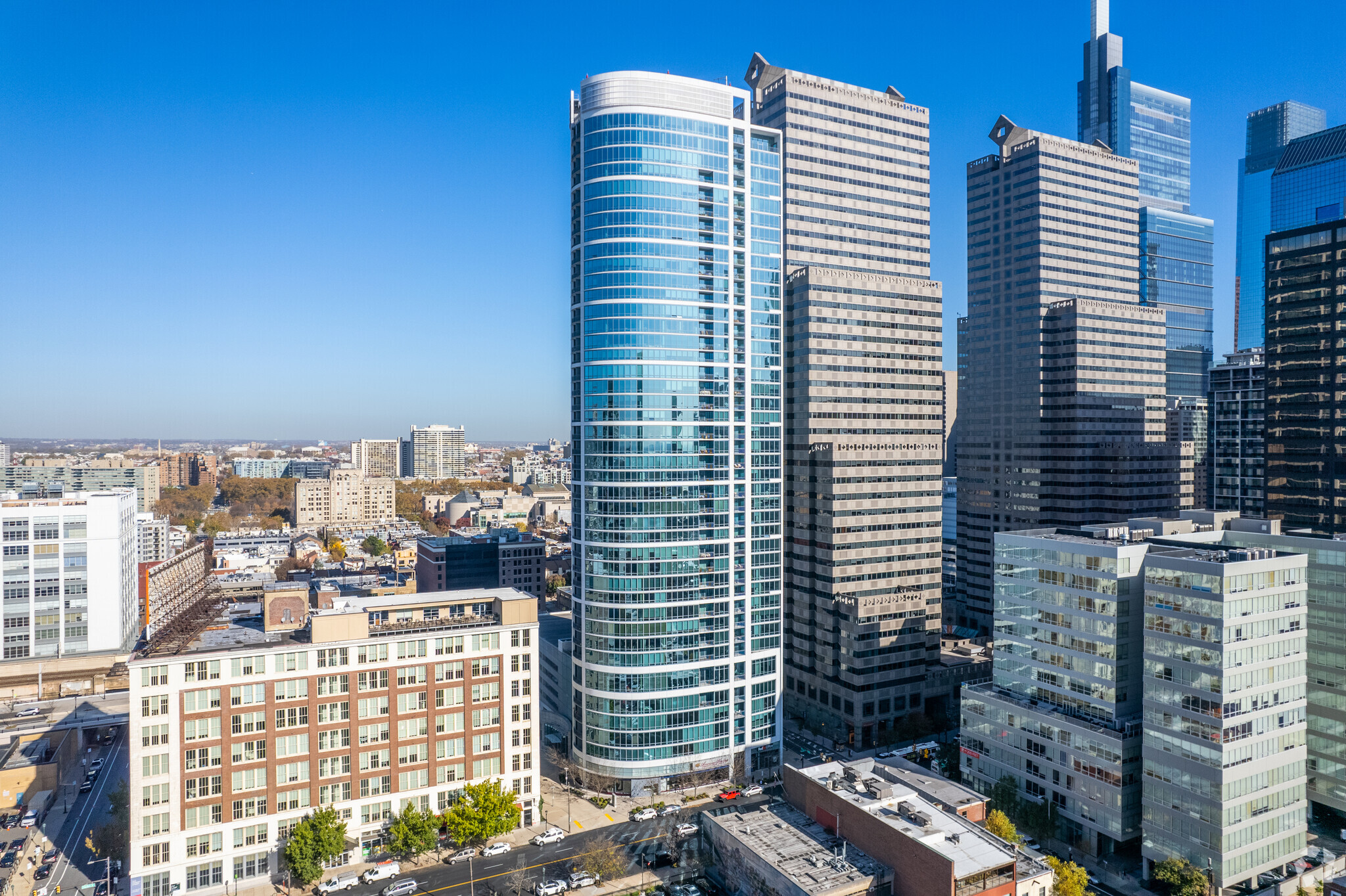 2101 Market St, Philadelphia, PA à louer Photo du bâtiment- Image 1 de 8