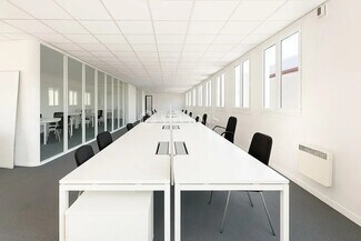 Plus de détails pour Bureau à louer