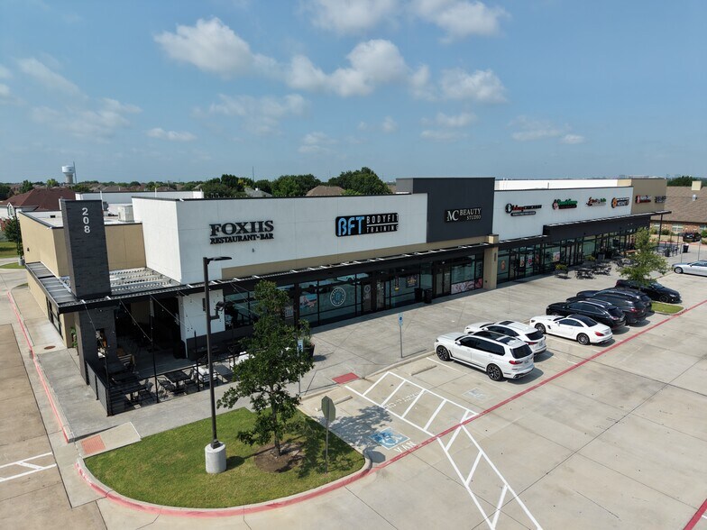 208 W FM 544 Rd, Murphy, TX à louer - Photo du bâtiment - Image 3 de 3