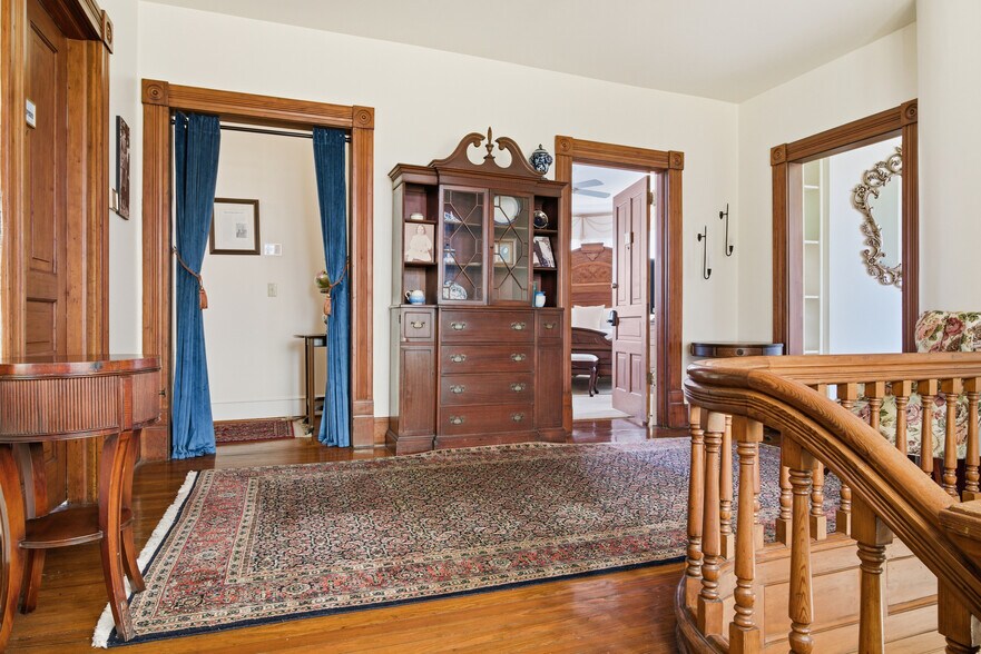311 E Main St, Christiansburg, VA à vendre - Photo du bâtiment - Image 3 de 27