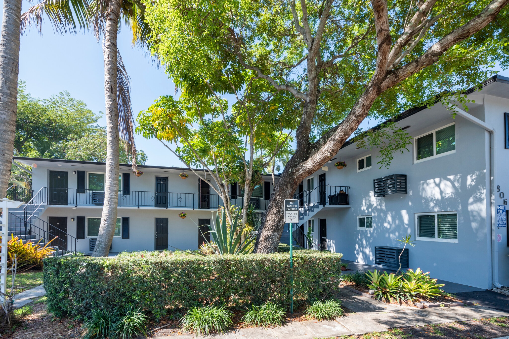 806 NE 16th Pl, Fort Lauderdale, FL for sale Building Photo- Image 1 of 20