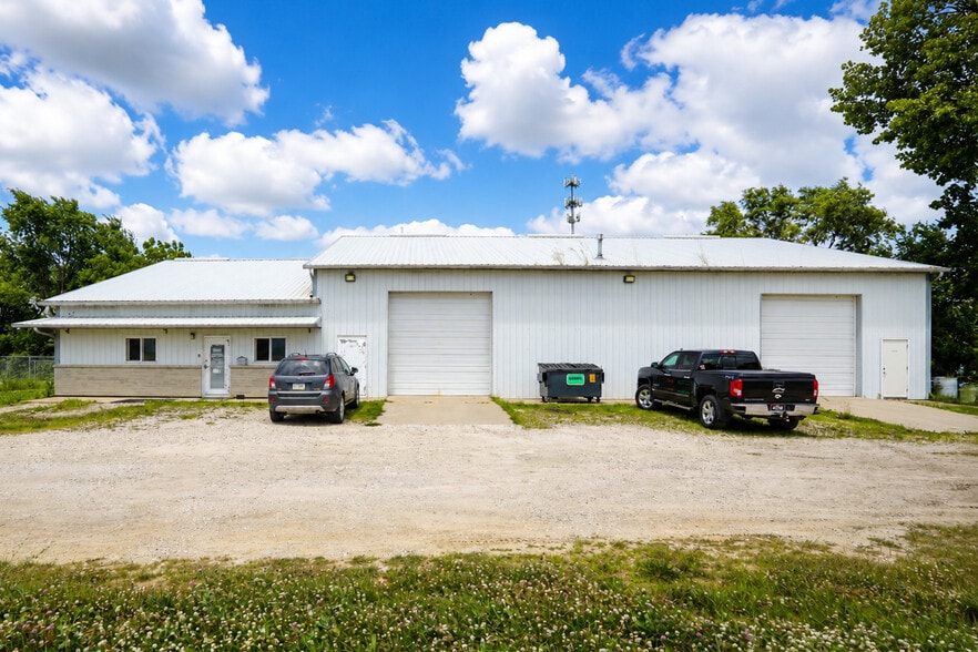 235 Garfield St, Carlisle, IA for sale - Building Photo - Image 3 of 19
