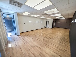 593 Kamehameha Hwy, Pearl City, HI for lease Interior Photo- Image 1 of 9