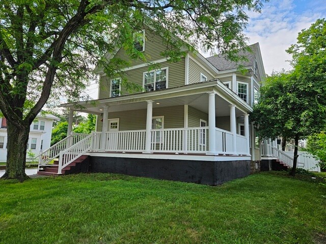57 Winchester St, Keene, NH à vendre Photo du bâtiment- Image 1 de 1