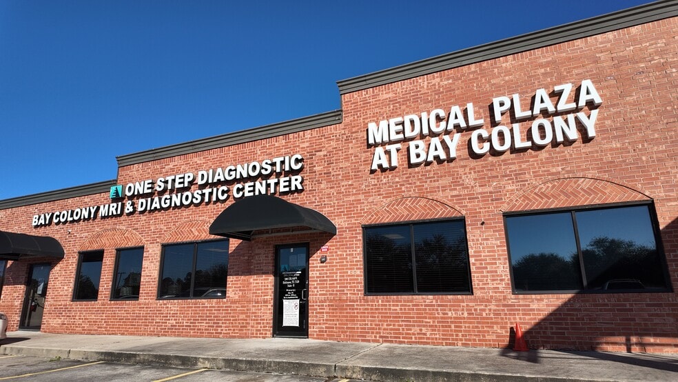 2401 FM 646, Dickinson, TX à vendre - Photo du bâtiment - Image 3 de 54