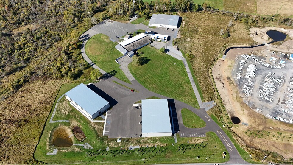 1315 Route 146, Rexford, NY à louer - Photo du bâtiment - Image 2 de 22