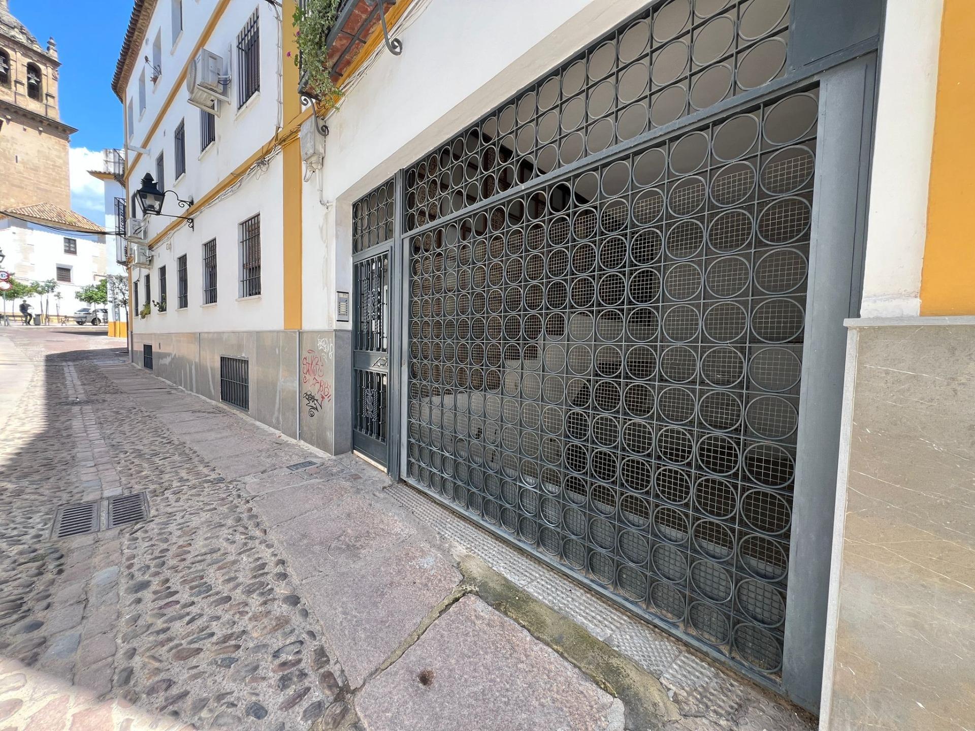 Retail in Córdoba for sale Building Photo- Image 1 of 14