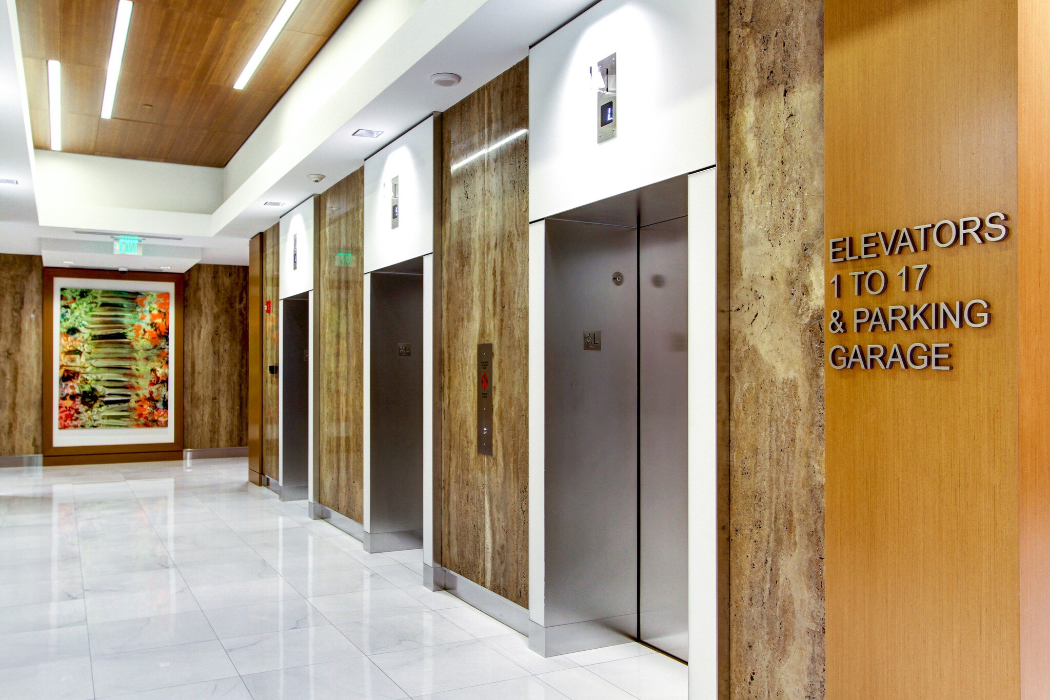 1 SE 3rd Ave, Miami, FL à louer Photo intérieure- Image 1 de 16