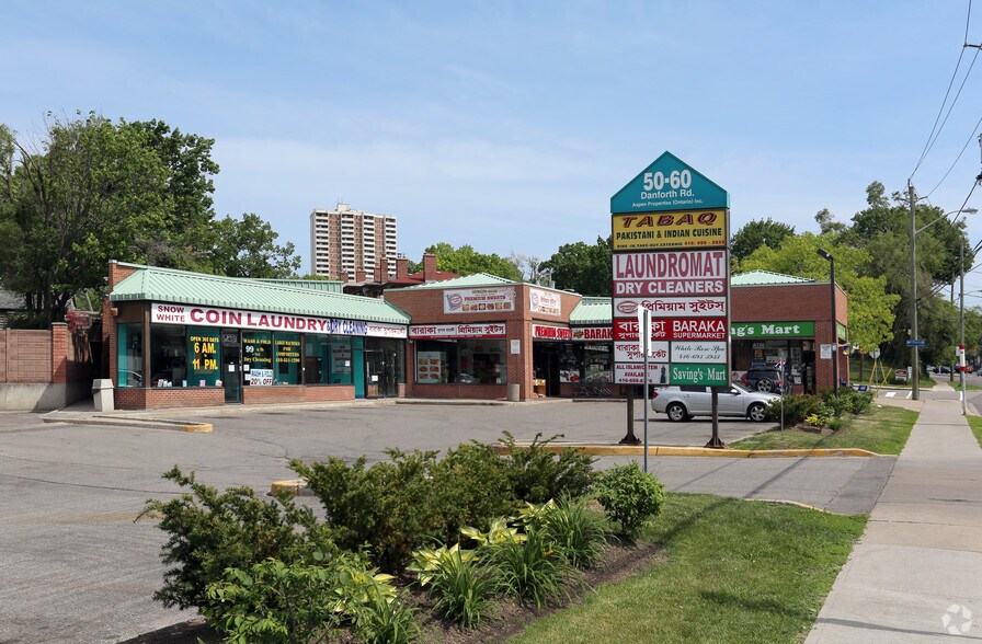 60 Danforth Rd, Toronto, ON à vendre - Photo principale - Image 1 de 1