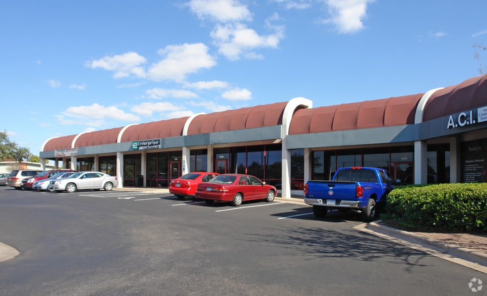 2521 Rutland Dr, Austin, TX for lease - Building Photo - Image 2 of 3