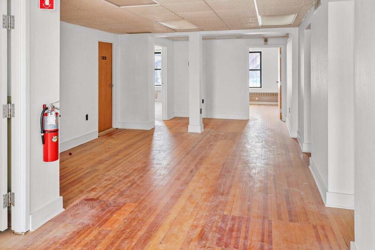 17 Market St, Poughkeepsie, NY for lease Interior Photo- Image 1 of 1