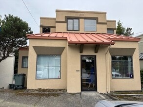 1333 Lincoln St, Bellingham, WA for lease Building Photo- Image 2 of 17