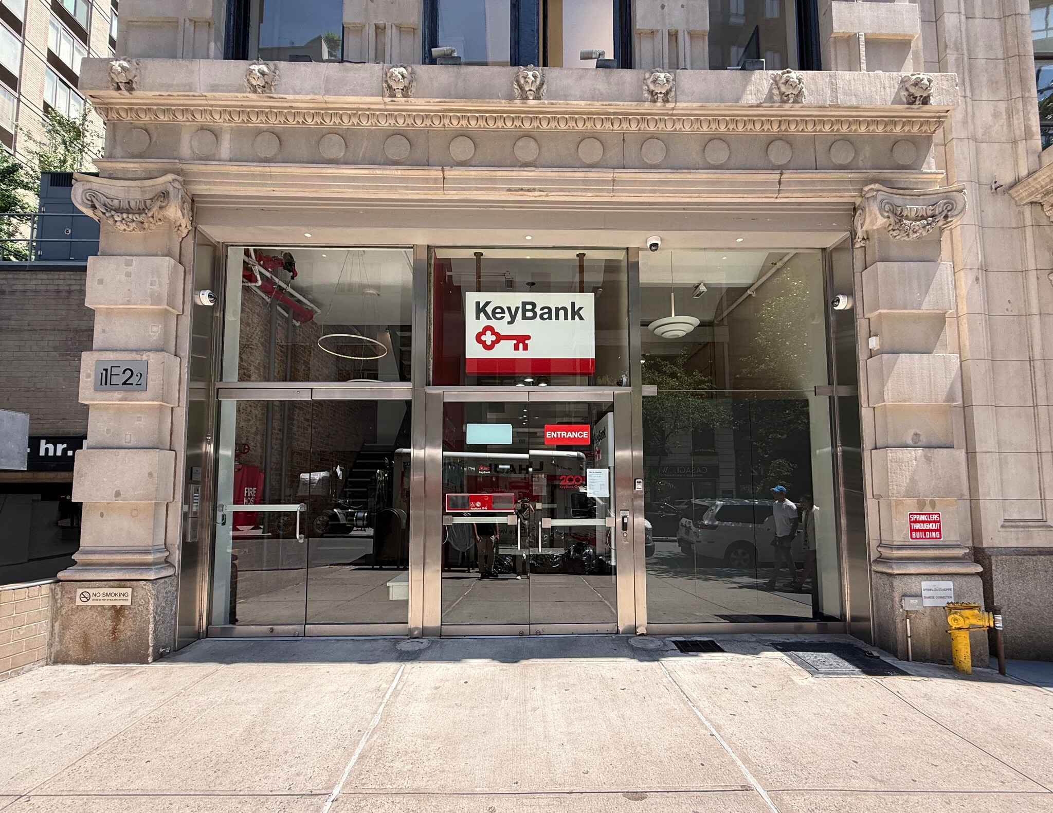 11 E 22nd St, New York, NY for lease Building Photo- Image 1 of 8