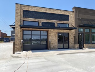 Plus de détails pour 9601 N Council Rd, Oklahoma City, OK - Vente au détail à louer