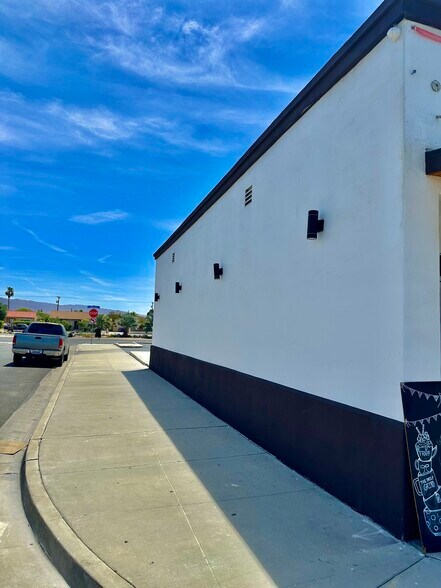 45820 Fargo St, Indio, CA à louer - Photo du bâtiment - Image 3 de 18