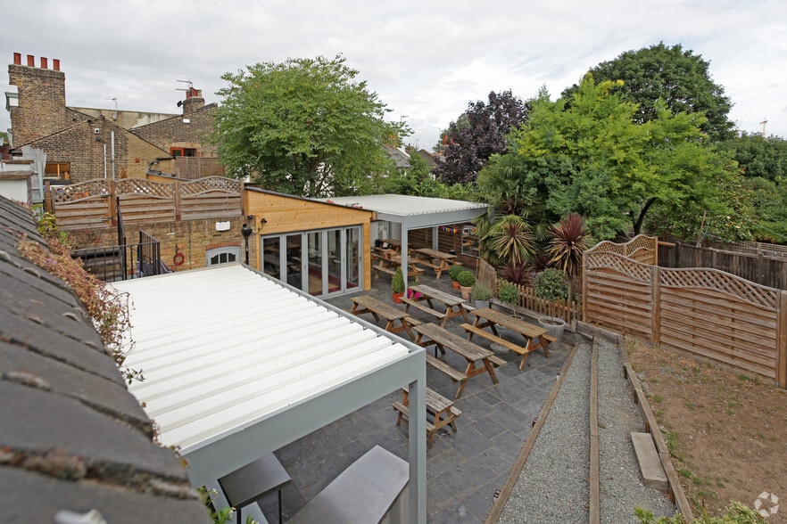 91 Colomb St, London for lease - Building Photo - Image 2 of 3