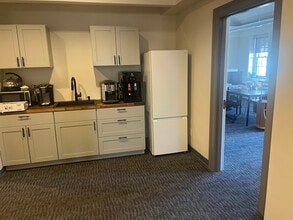 626 Massachusetts Ave, Arlington, MA for lease Interior Photo- Image 2 of 9