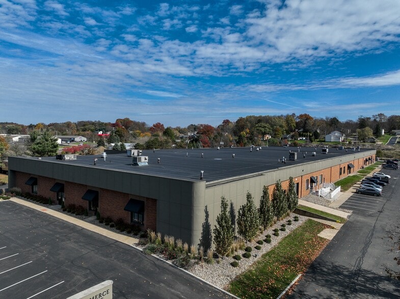 7364-7392 Whipple Ave NW, North Canton, OH à louer - Photo du bâtiment - Image 3 de 7