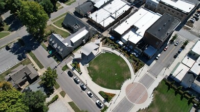 124 E Morgan St, Martinsville, IN - Aerial  map view