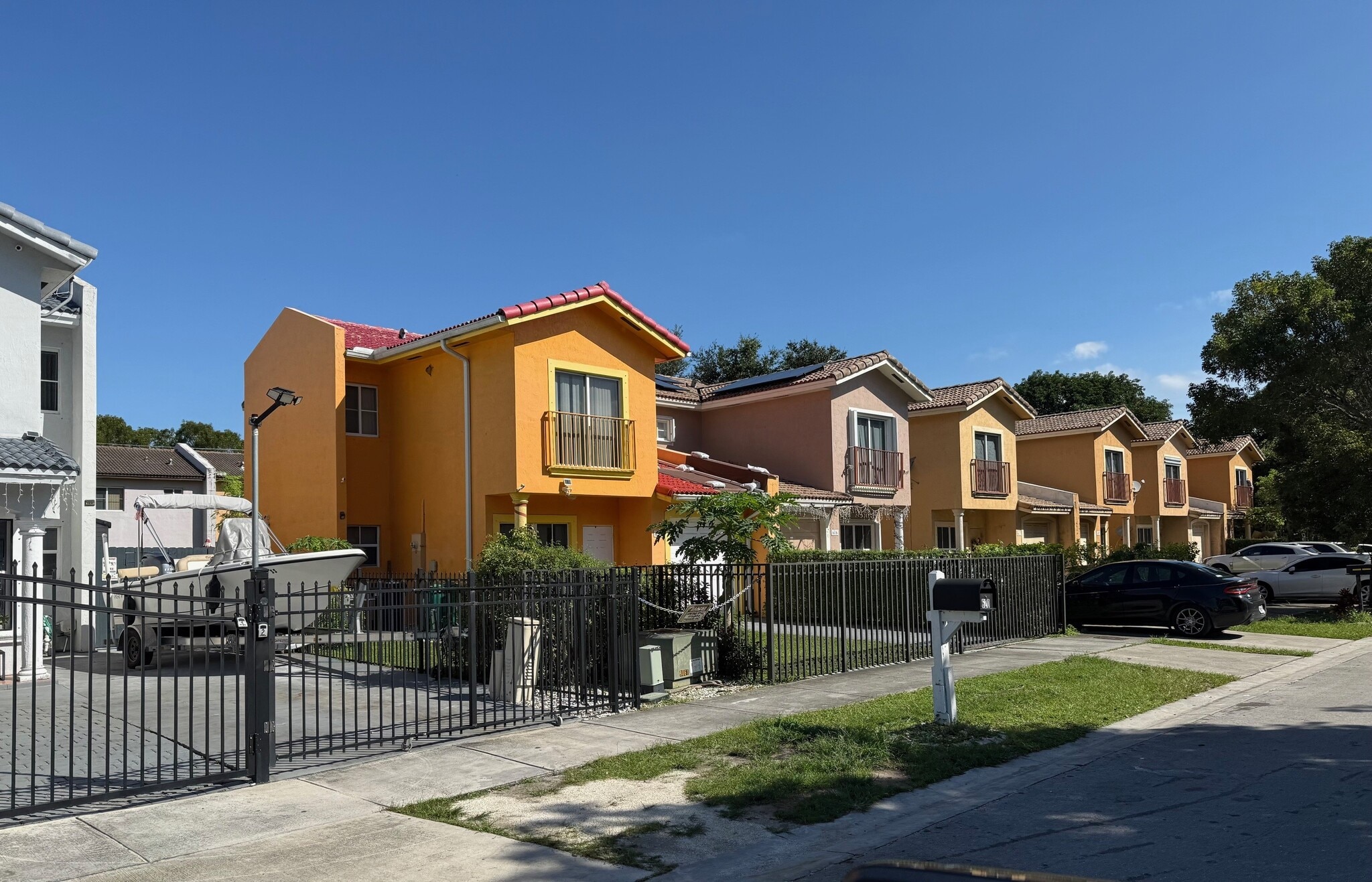 609 SW 10th St, Homestead, FL for sale Other- Image 1 of 11