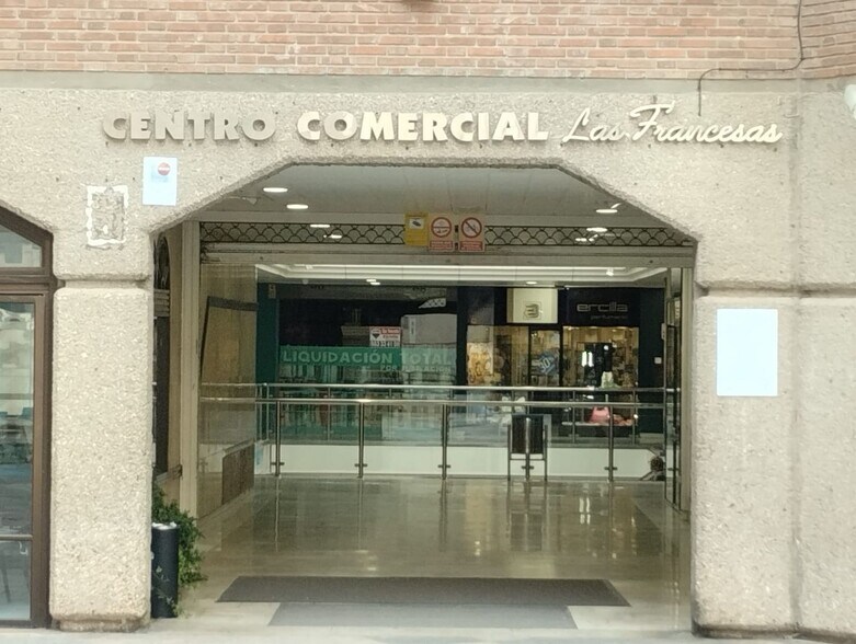 Commerce de détail dans Valladolid à vendre - Photo du bâtiment - Image 2 de 16