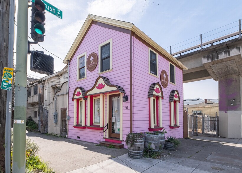 745 5th St, Oakland, CA à vendre - Photo principale - Image 1 de 23