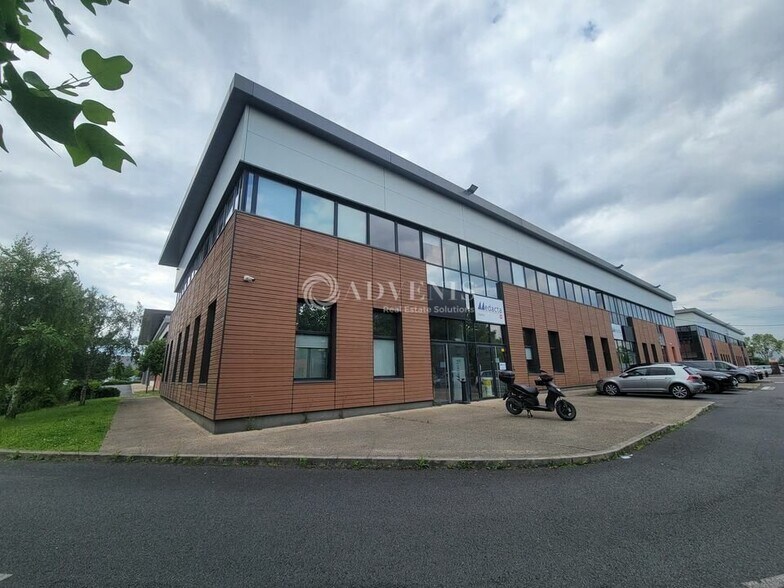 Flex dans Gennevilliers à louer - Photo du bâtiment - Image 1 de 6