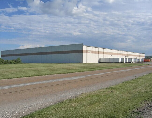 Plus de détails pour 1000 Access Blvd, Madison, IL - Industriel à louer