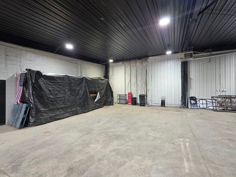 1728 Churchman Ave, Indianapolis, IN for lease - Building Photo - Image 2 of 9
