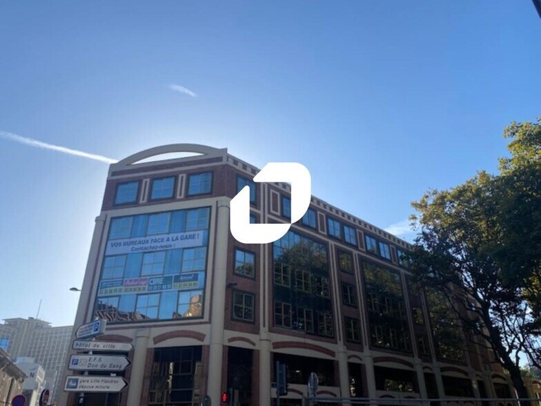 16 Rue De Tournai, Lille à louer - Photo du bâtiment - Image 2 de 11