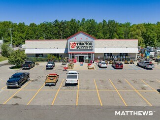 Plus de détails pour 10150 Highland Rd, White Lake Township, MI - Commerce de détail à vendre