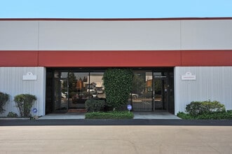 9001 Oso Ave, Chatsworth, CA for lease Building Photo- Image 1 of 4