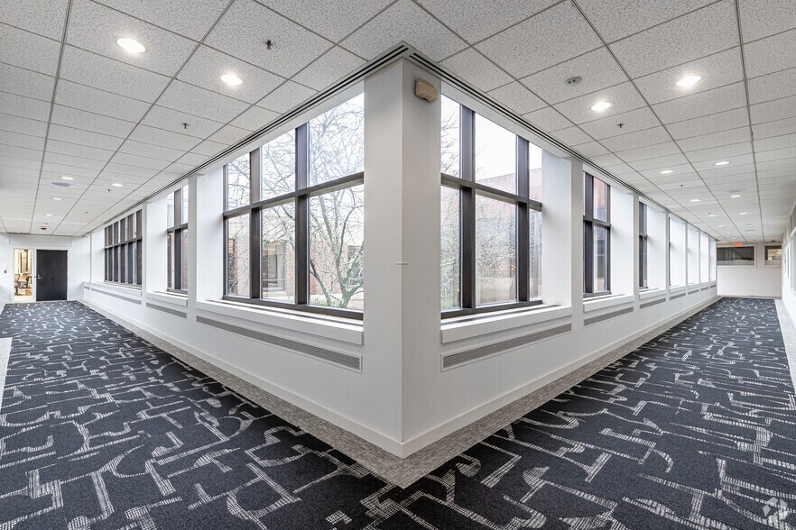 67 Hunt St, Agawam, MA à louer - Photo intérieure - Image 3 de 7