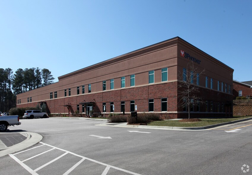 214 Capcom Ave, Wake Forest, NC à louer - Photo du bâtiment - Image 3 de 6