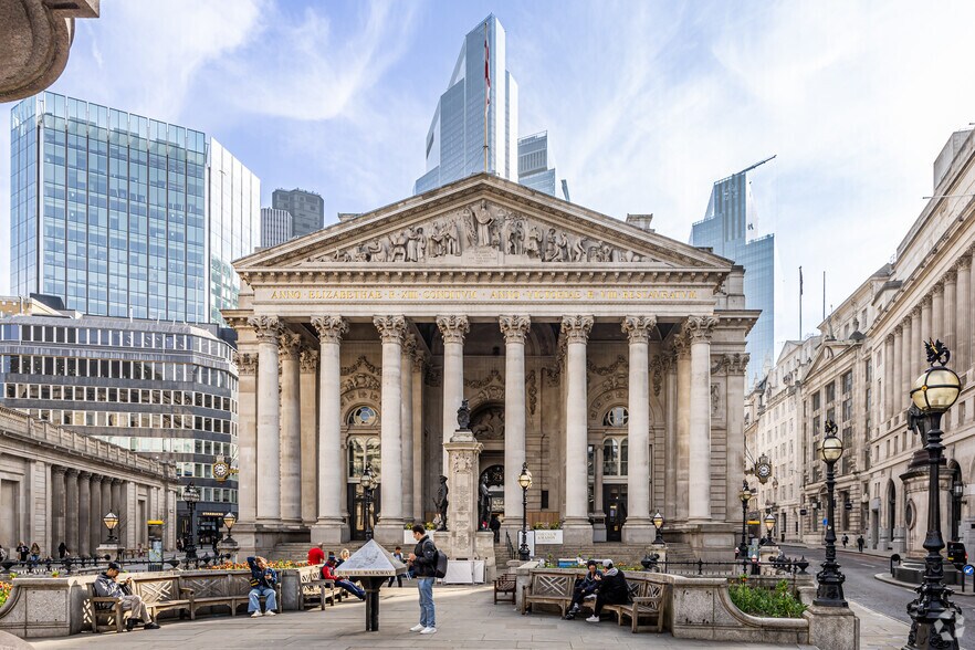 The Royal Exchange, Londres à louer - Photo du bâtiment - Image 2 de 12