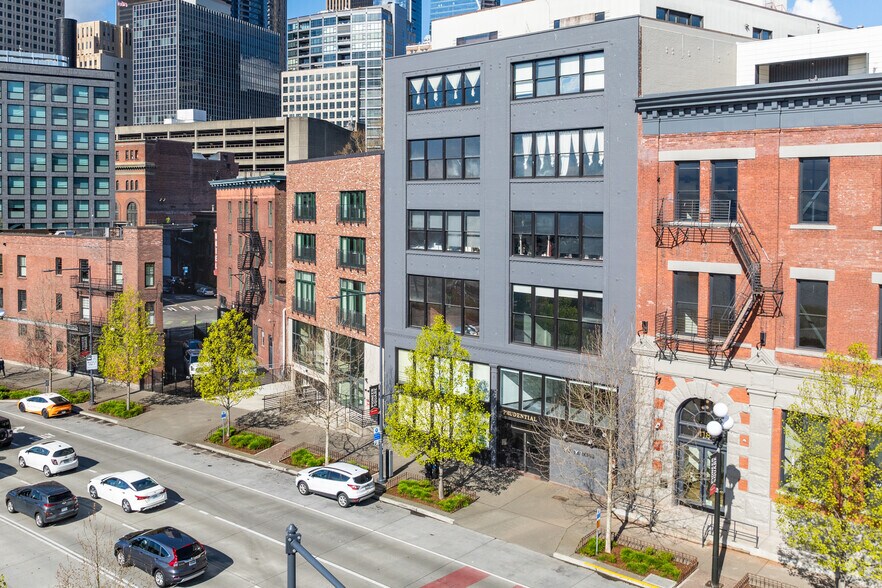 114 Alaskan Way S, Seattle, WA à louer - Photo du bâtiment - Image 2 de 7