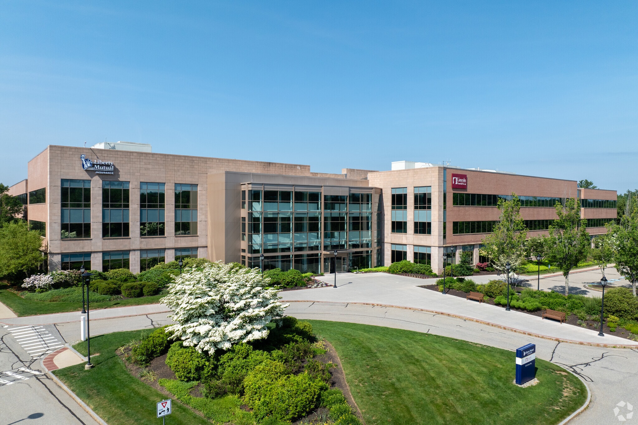 100 Waumbec Dr, Dover, NH for lease Building Photo- Image 1 of 17