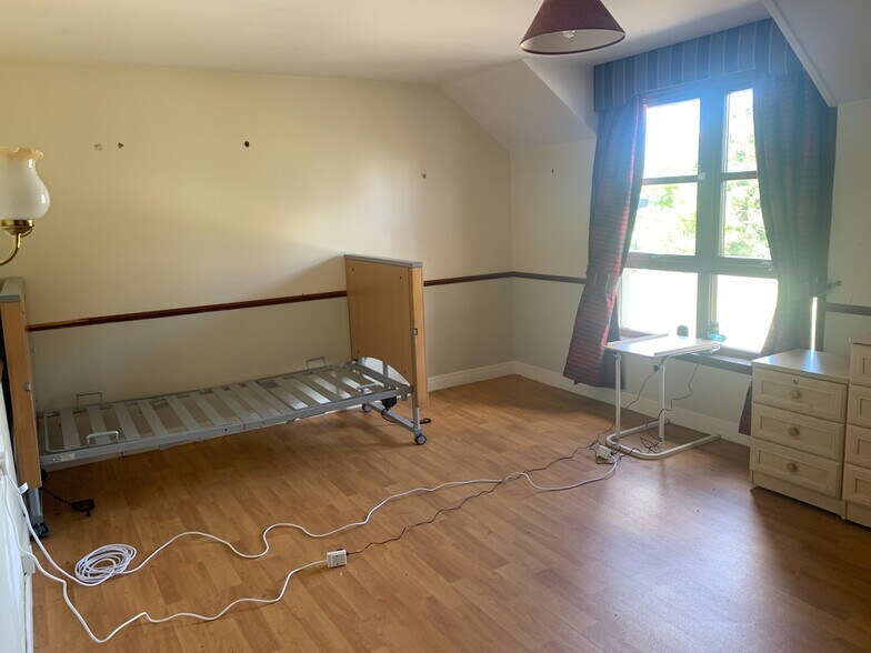 Broomfield Rd, Montrose à vendre - Photo du bâtiment - Image 3 de 7