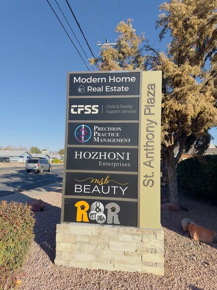 101 S Main St, Cottonwood, AZ à louer - Photo du bâtiment - Image 3 de 5