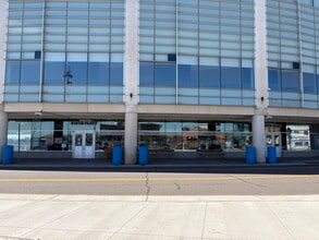 350 Harbor Dr, Duluth, MN for lease Interior Photo- Image 1 of 10
