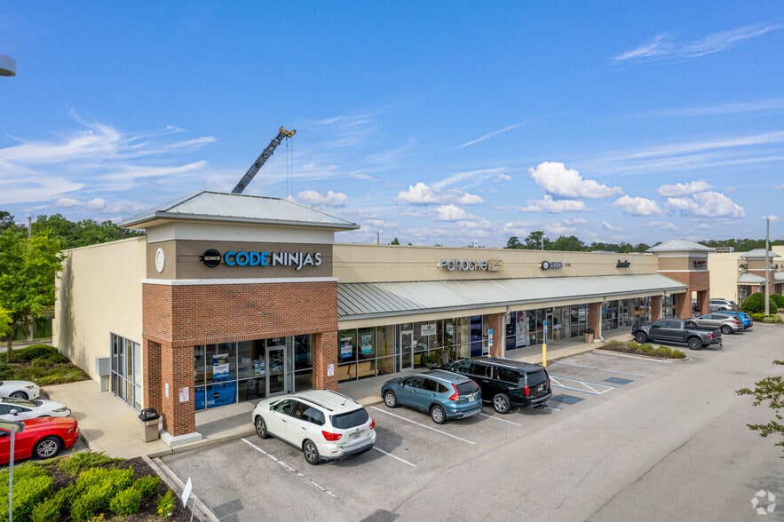 2750-2758 Race Track Rd, Jacksonville, FL for lease - Building Photo - Image 1 of 9