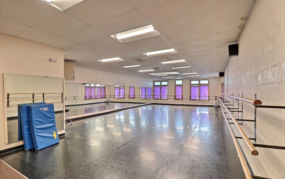 813 8th St, Greeley, CO à louer - Photo du bâtiment - Image 3 de 15